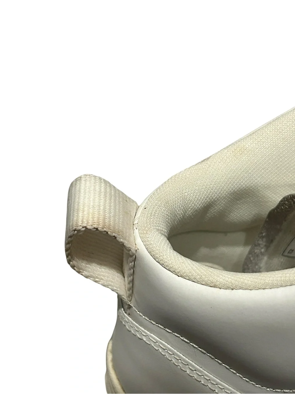 Veja V-15 Mid-Top Leather Sneaker in White Natural Size Womens US 7